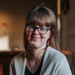 Print magazine found and writer Rachael Lopez