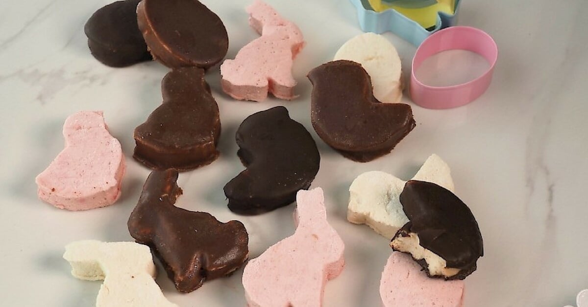 Chocolate Coated Easter Marshmallows – The Healthy Version
