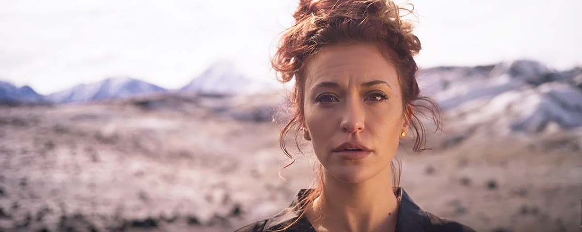 The Raw Emotion You Hear in Lauren Daigle’s ‘Rescue’ – is Personal