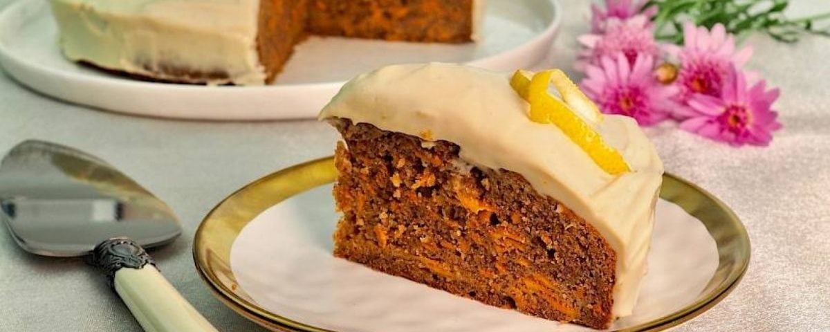 Carrot Cake with Lemon Cashew Cream [Recipe]