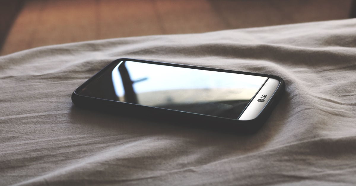 What to Do When Your Teen is Caught Sexting, AKA ‘Sending Nudes’