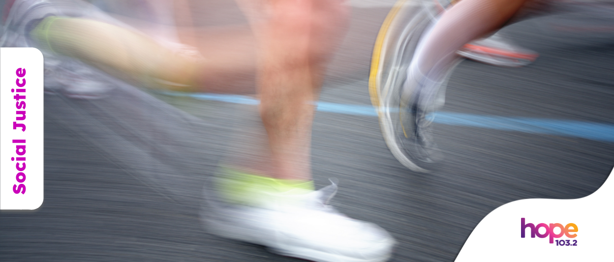 7 Marathons, 7 Days: Sydney Dad Runs to Support Girls in India