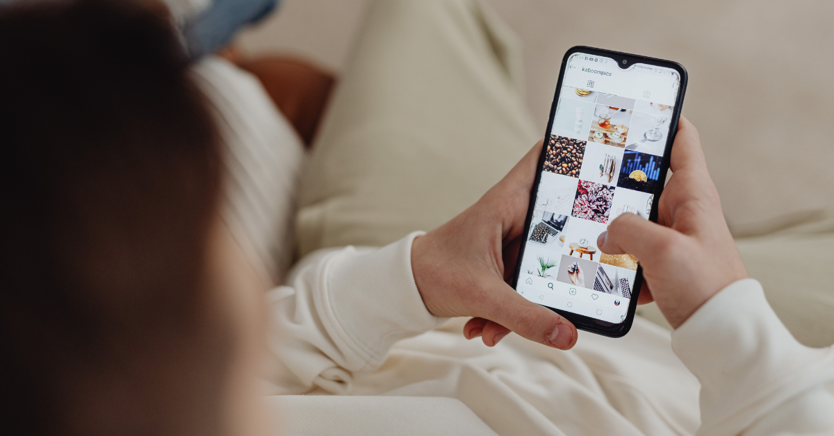 Screens & Self-Esteem: What Every Parent Should Know